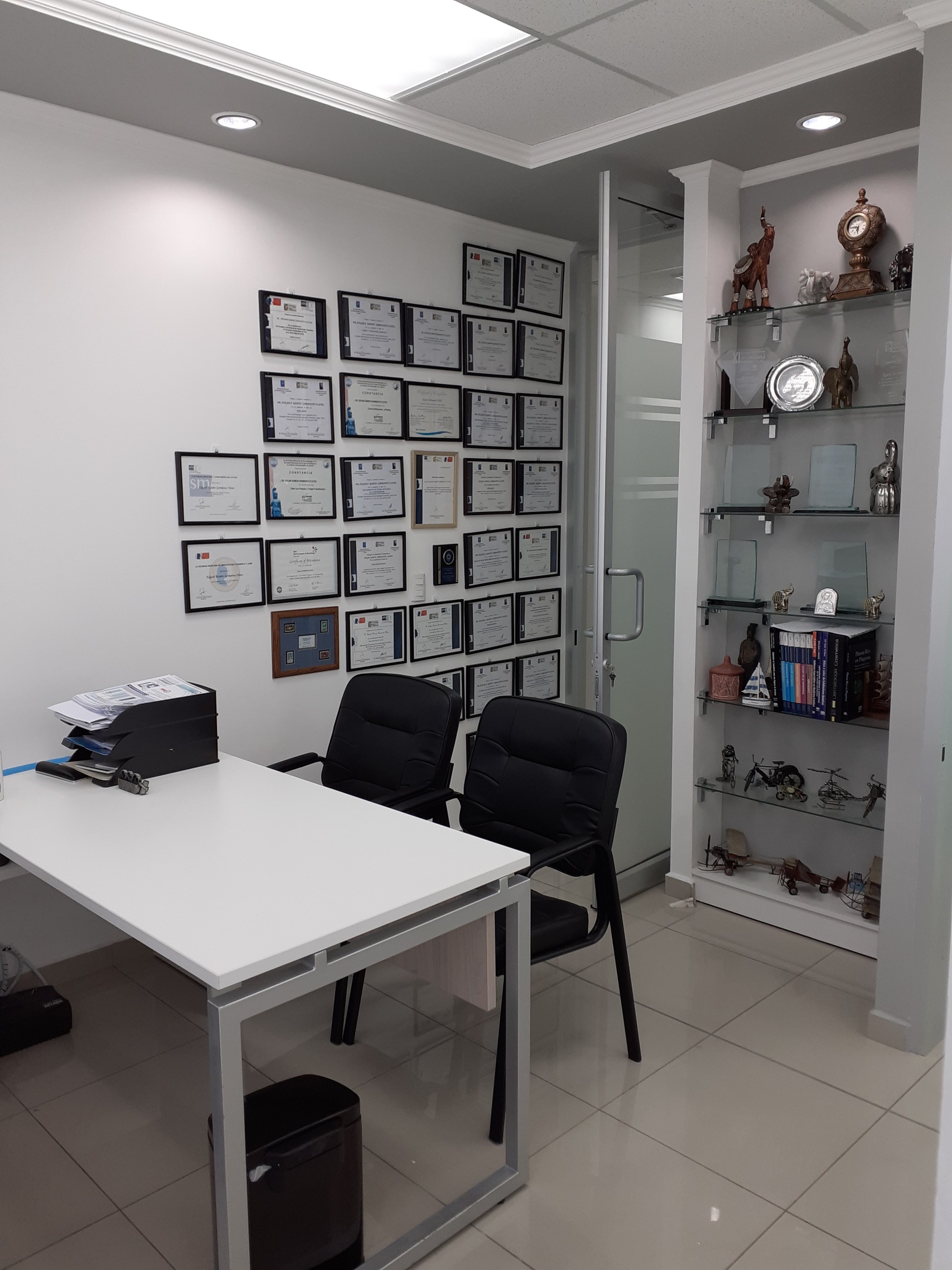 Centro Morazan, consultorio