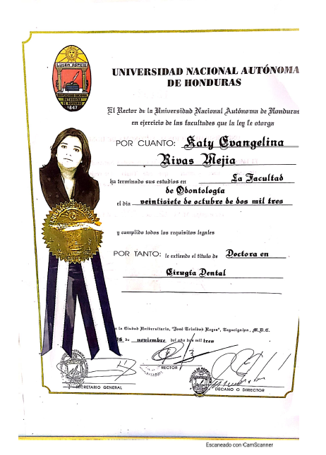 Título en Doctorado en Cirugía Dental